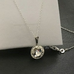 Collier pendentif rond cristal Swarovski et Argent 925/000 sur fine chaine