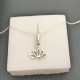 Collier argent 925/000 ras de cou pendentif petite fleur de lotus 