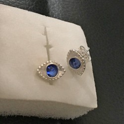 Boucles d'oreilles argent 925/000 puces oeil bleu cristal Swarovski saphir