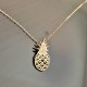 Collier ananas en plaqué or 18 carats pendentif sur belle chaine 42 cm