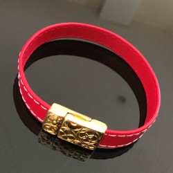 Bracelet en cuir rouge fermoir aimanté doré or fin 24 carats