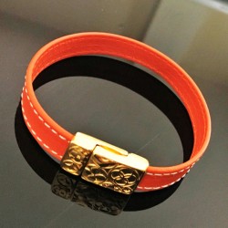 Bracelet en cuir orange fermoir aimanté doré or fin 24 carats