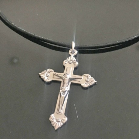 Collier pendentif grande croix argent massif 925/000 sur cordon cuir noir 