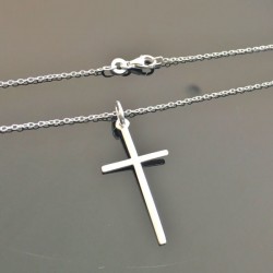 Collier pendentif fine croix en argent 925/000 sur chaine longueur 42 cm 