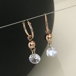 Boucles d'oreilles Plaque Or 18 carats créoles zirconium forme diamant