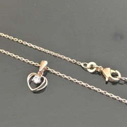 Collier pendentif petit coeur ajouré en plaqué or 18 carats sur chaine 