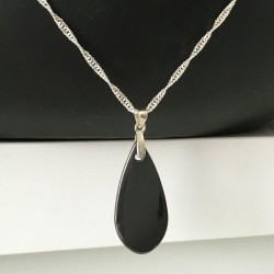 Collier pendentif goutte hématite et argent 925/000 sur chaine 45 cm