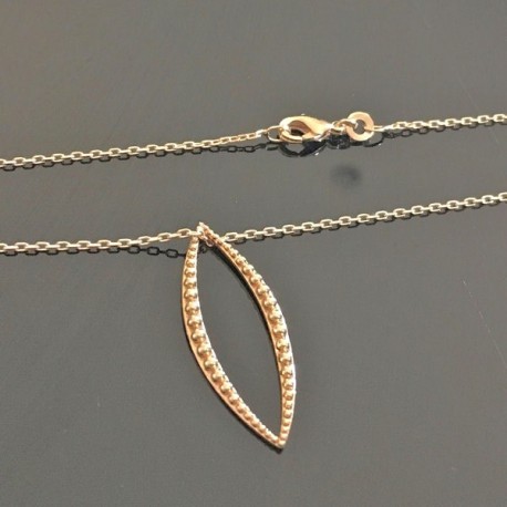 Collier Plaqué Or pendentif navette sur belle chaine 42 cm