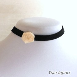 Collier ras de cou noir et rose ivoire textile